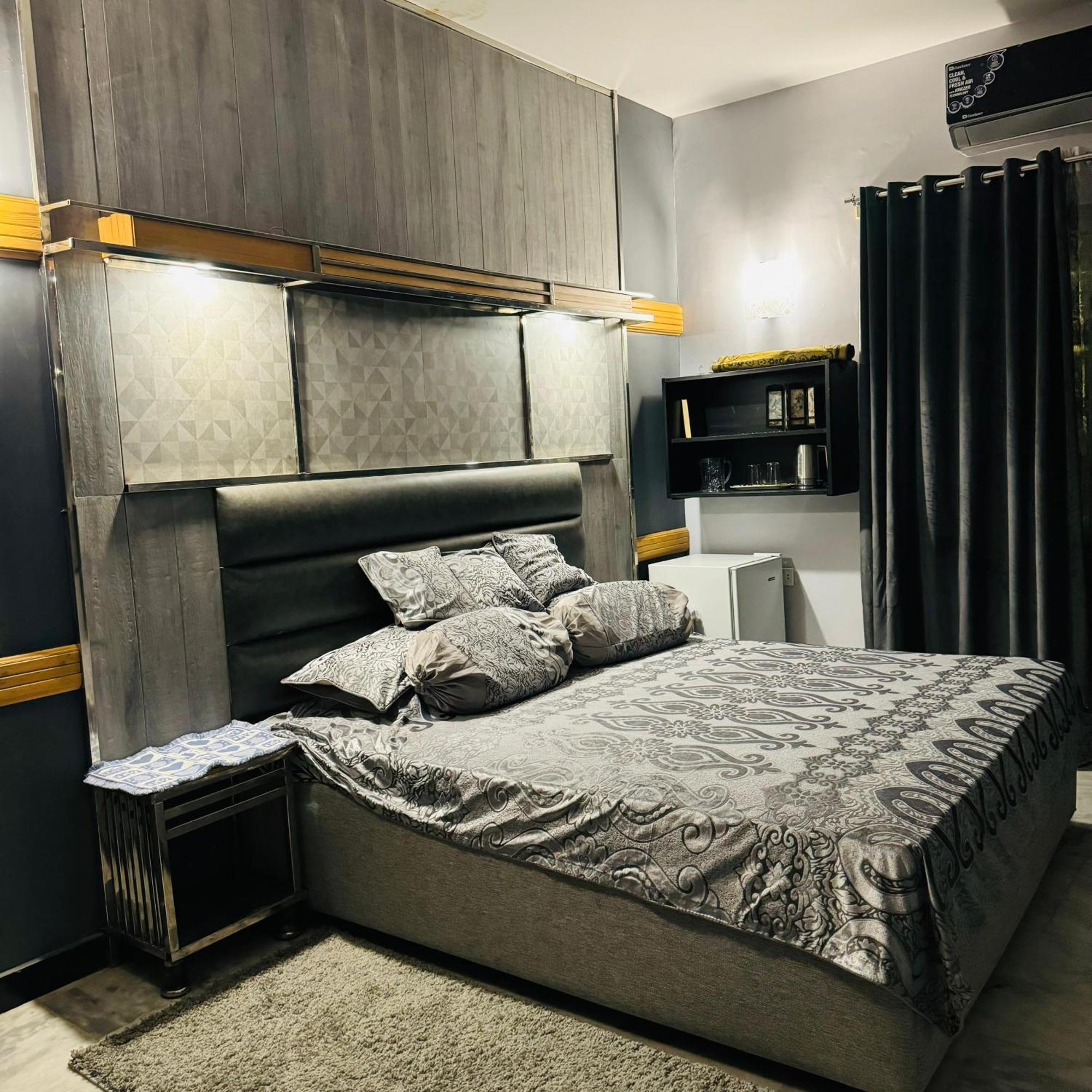 Greenlux Residency 拉瓦尔品第 外观 照片